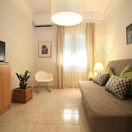 סלוניקי Stylish Modern Apartment, Nilie Hospitality Mgmt מראה חיצוני תמונה