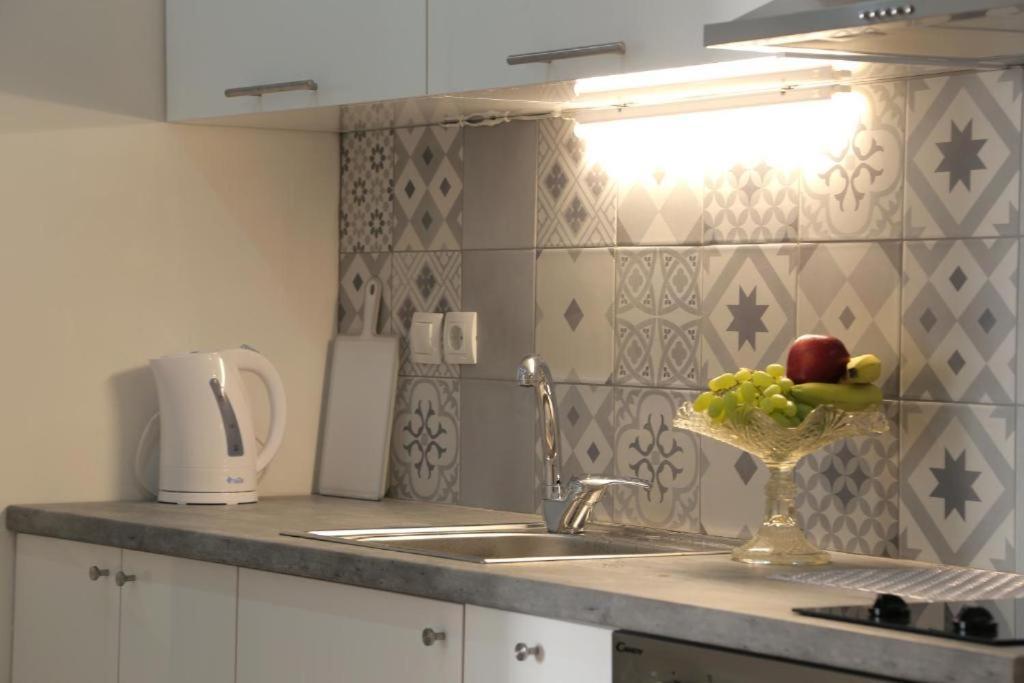 סלוניקי Stylish Modern Apartment, Nilie Hospitality Mgmt מראה חיצוני תמונה